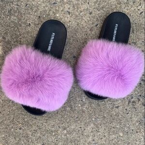 Purple Love Real Fur Slides sizes 7.5,8,8.5 only.